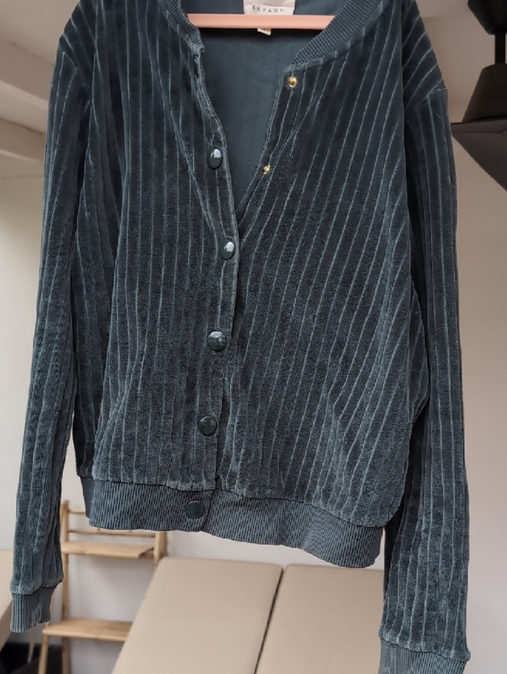 Sezane Dark Green Velvet Button-Front Iris Jacket in Sage 100% Organic Cotton - Picture 9 of 15